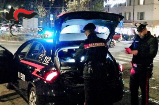 Evadono dai domiciliari, denunciati dai carabinieri due giovani tunisini nel Fermano